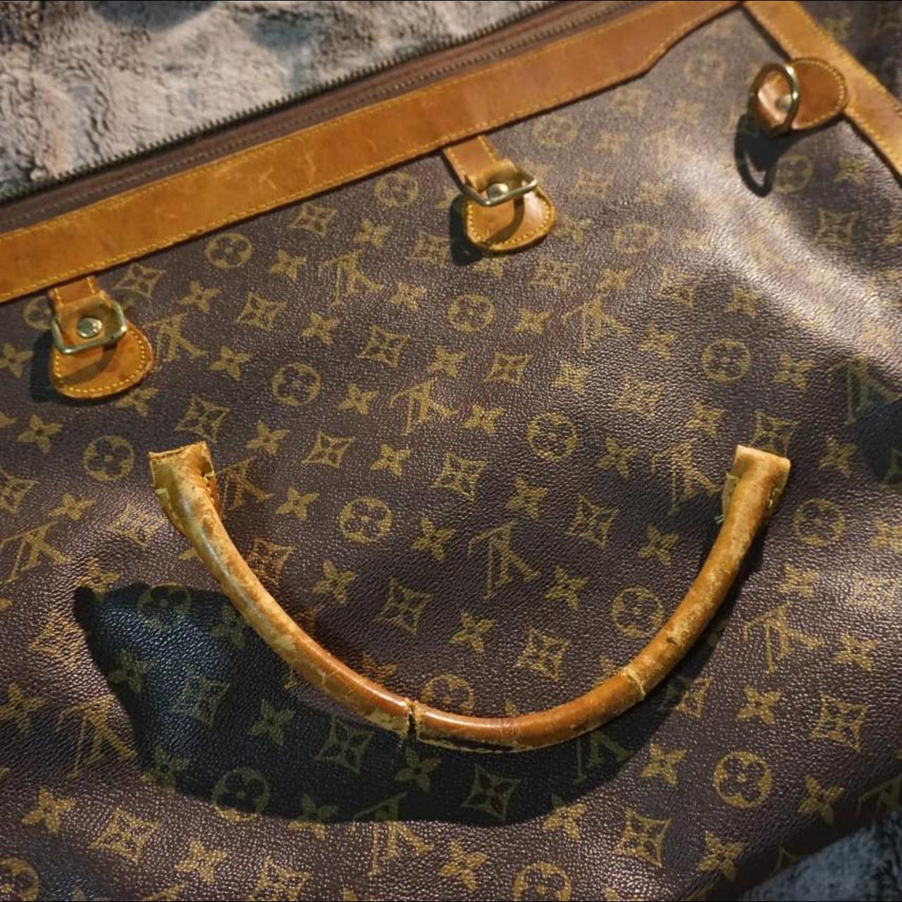 Louis Vuitton Bandouliere 55 Beautiful duffel bag - Depop