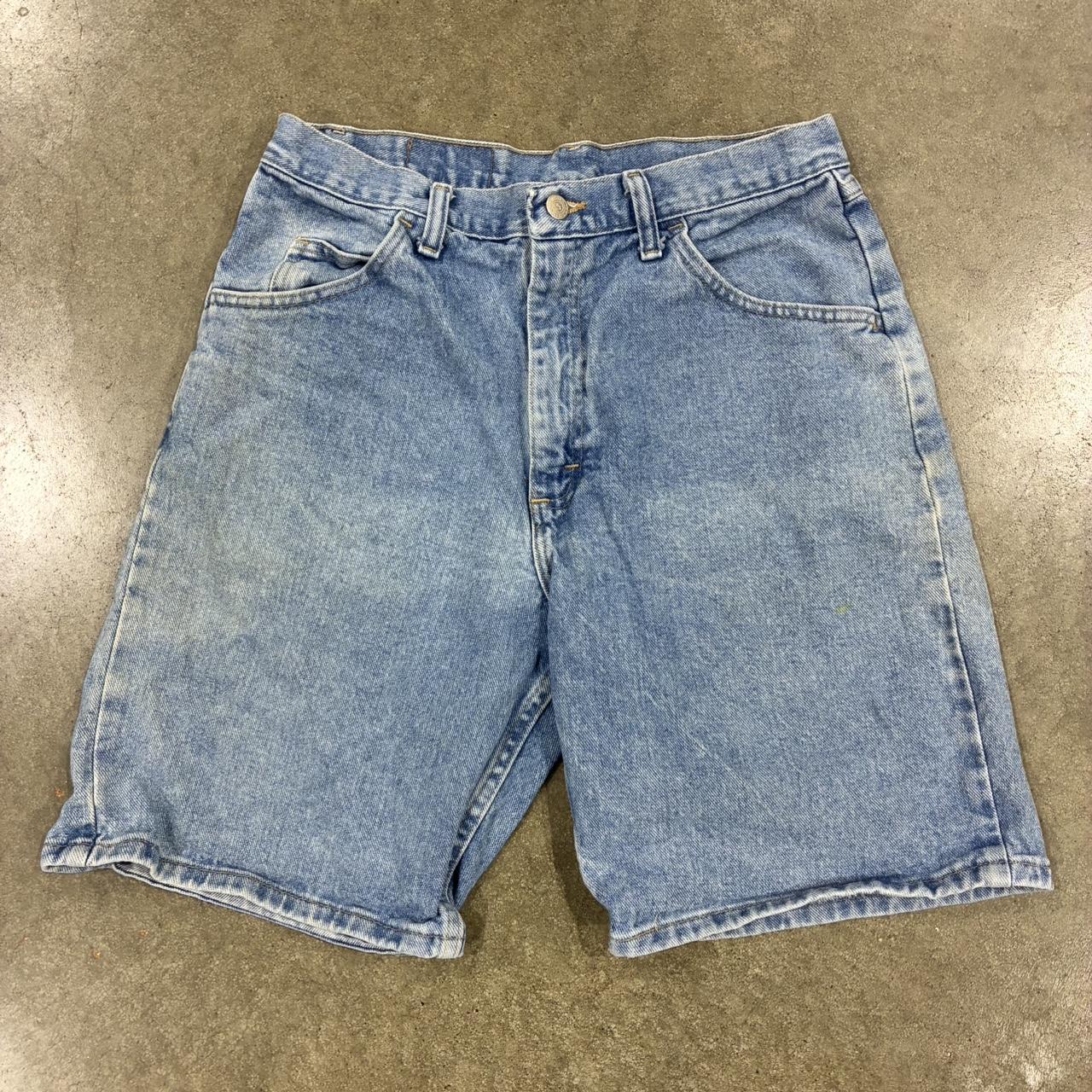 item listed by lukeythrift
