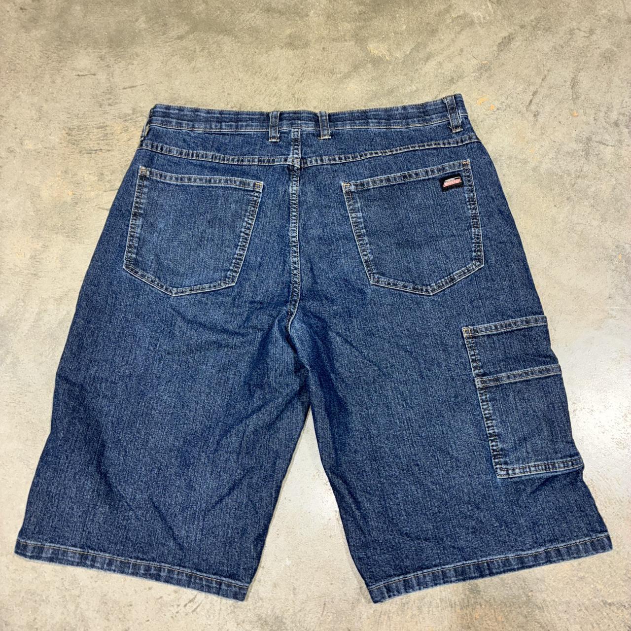 item listed by lukeythrift