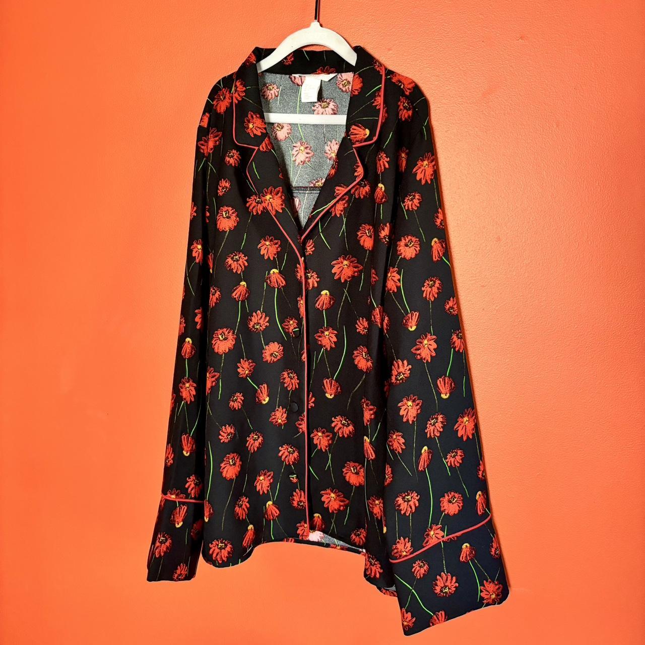 Black and red floral print pajama top with a. Depop