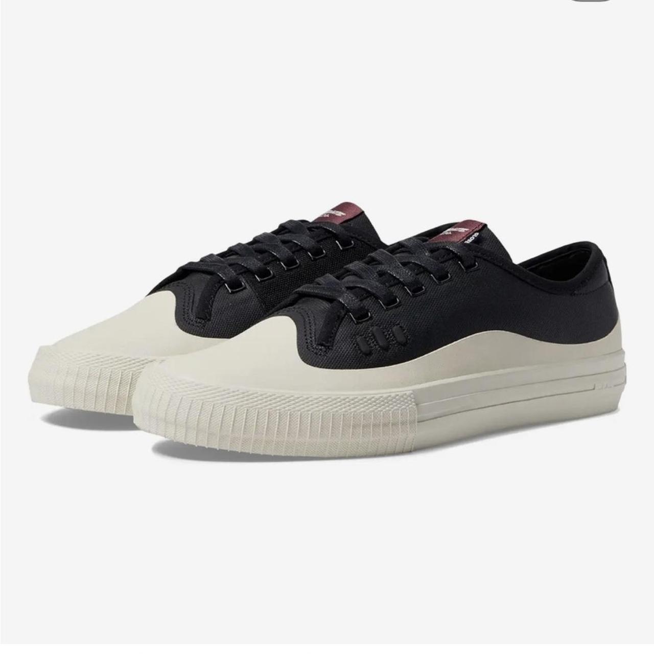 Featuring a custom foxing tape and bumper