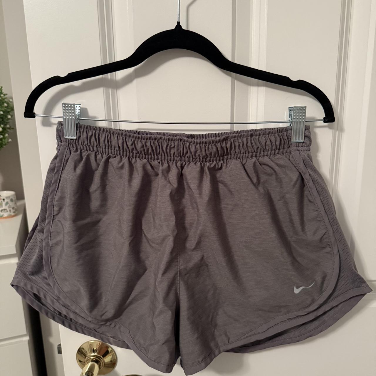 item listed by megandechellis