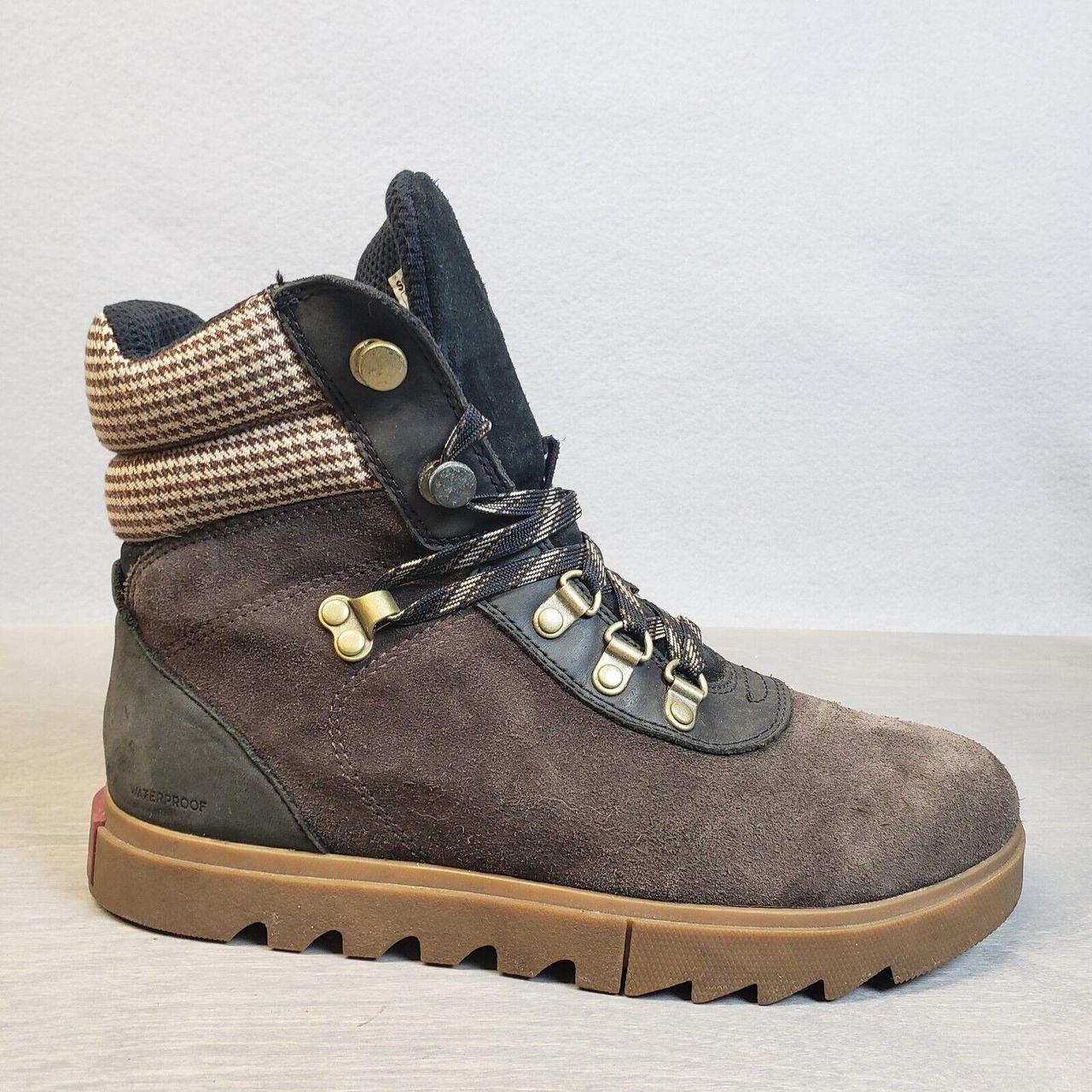 Sorel purchases Joan of Arctic Olive Winter Boots