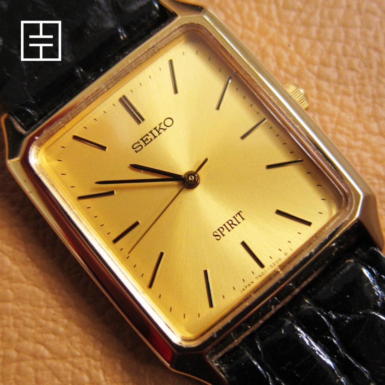 【ソーラー、美品】SEIKO　セイコー　チタン　デイト　V145-0BA0 SEIKO セイコー ソーラー チタニウム デイト腕時計 V145-0D60