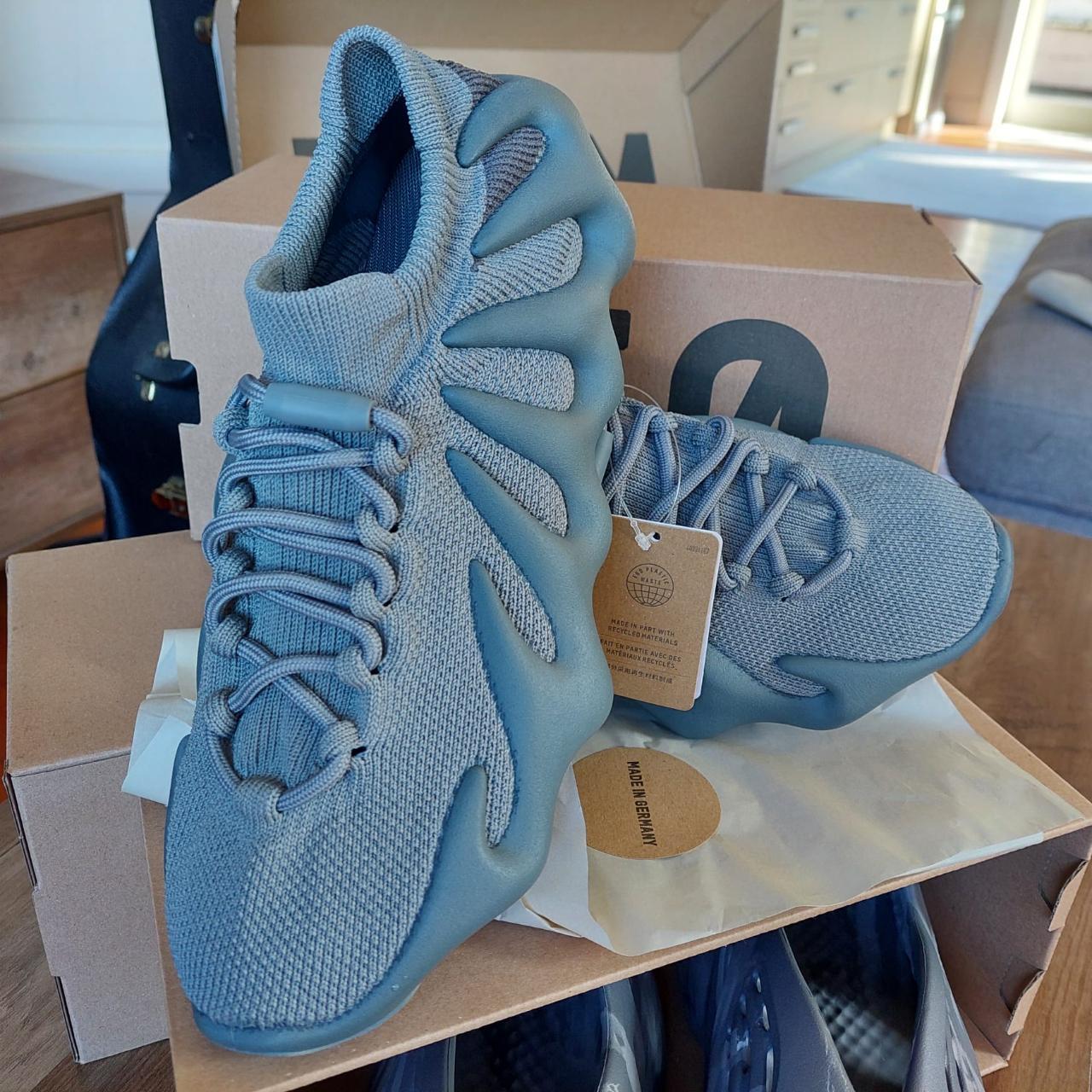 blue yeezy 450