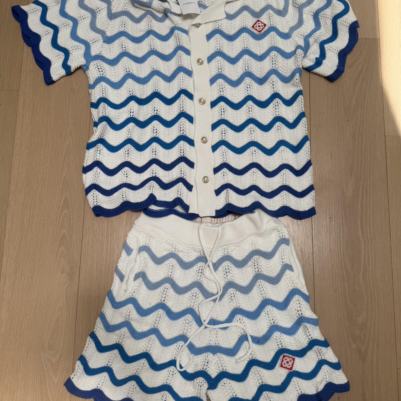 item listed by danthemansellsclothes