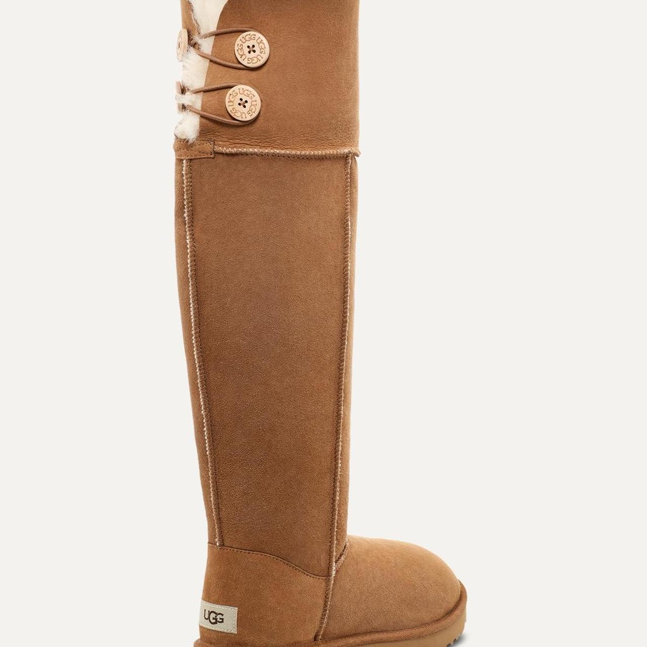 UGG W Over the Knee Bailey Button 24cm