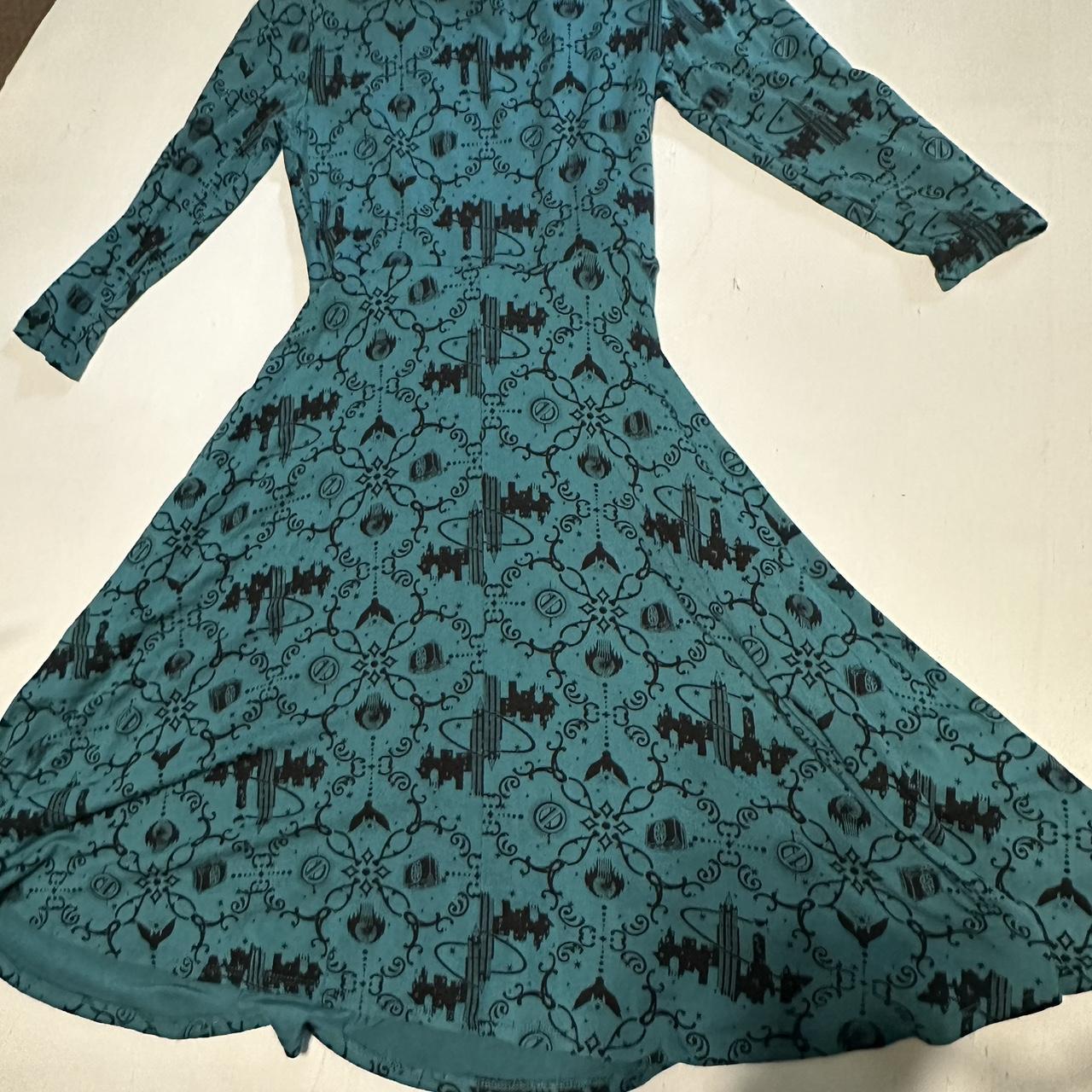 Small Fantastic Beasts dress. 3/4 sleeves. Only worn... | Depop Small Fantastic Beasts dress. 3/4 sleeves. Only worn... | Depop