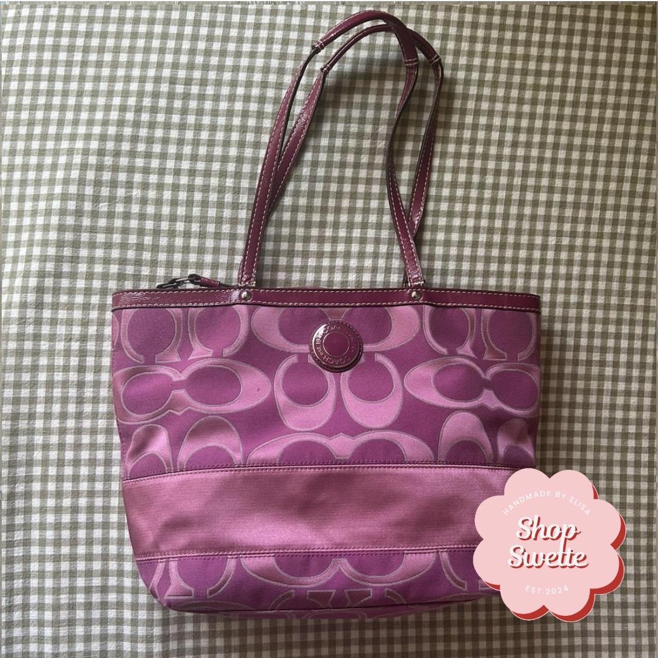 美品✨COACH Tote Bag Signature Pink Vintage 💌SOLD💌 vintage authentic coach pink signature tote bag