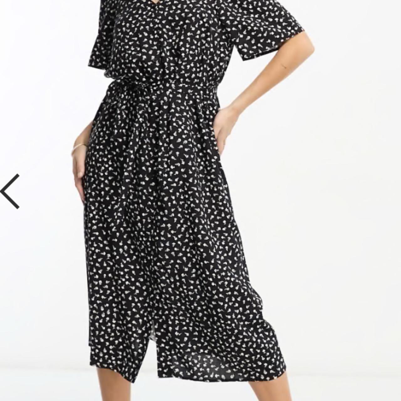 item listed by sydneyfava