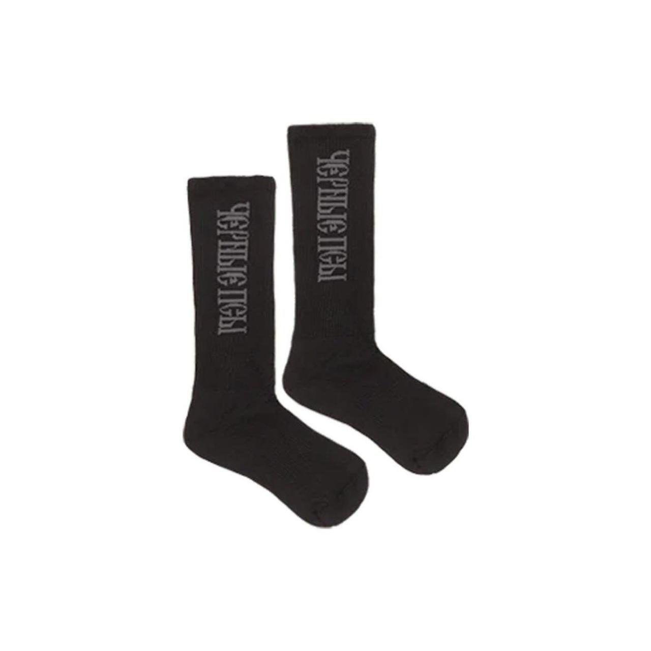 yeezy socks black