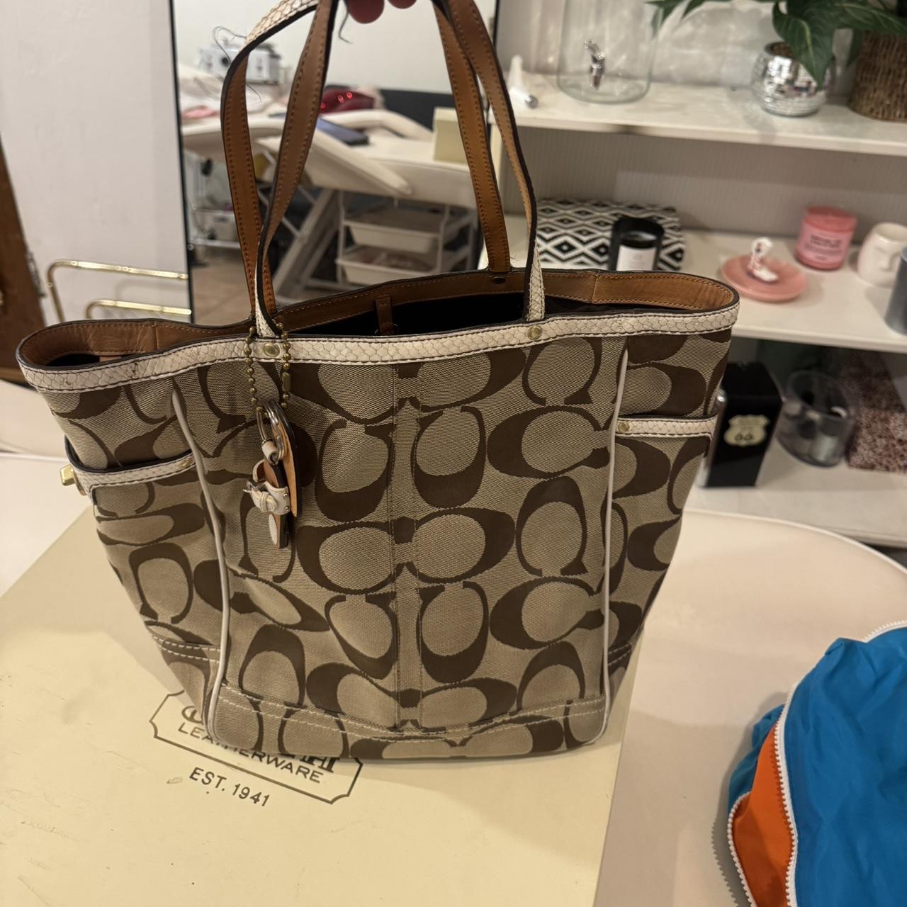 item listed by bellaboo4u