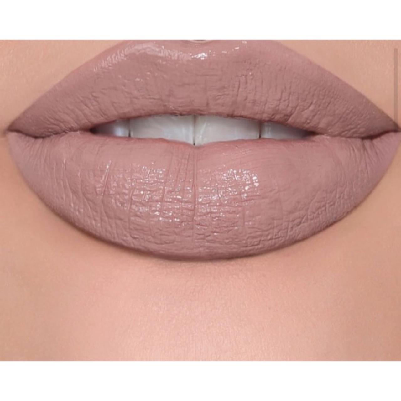 item listed by mellysplace