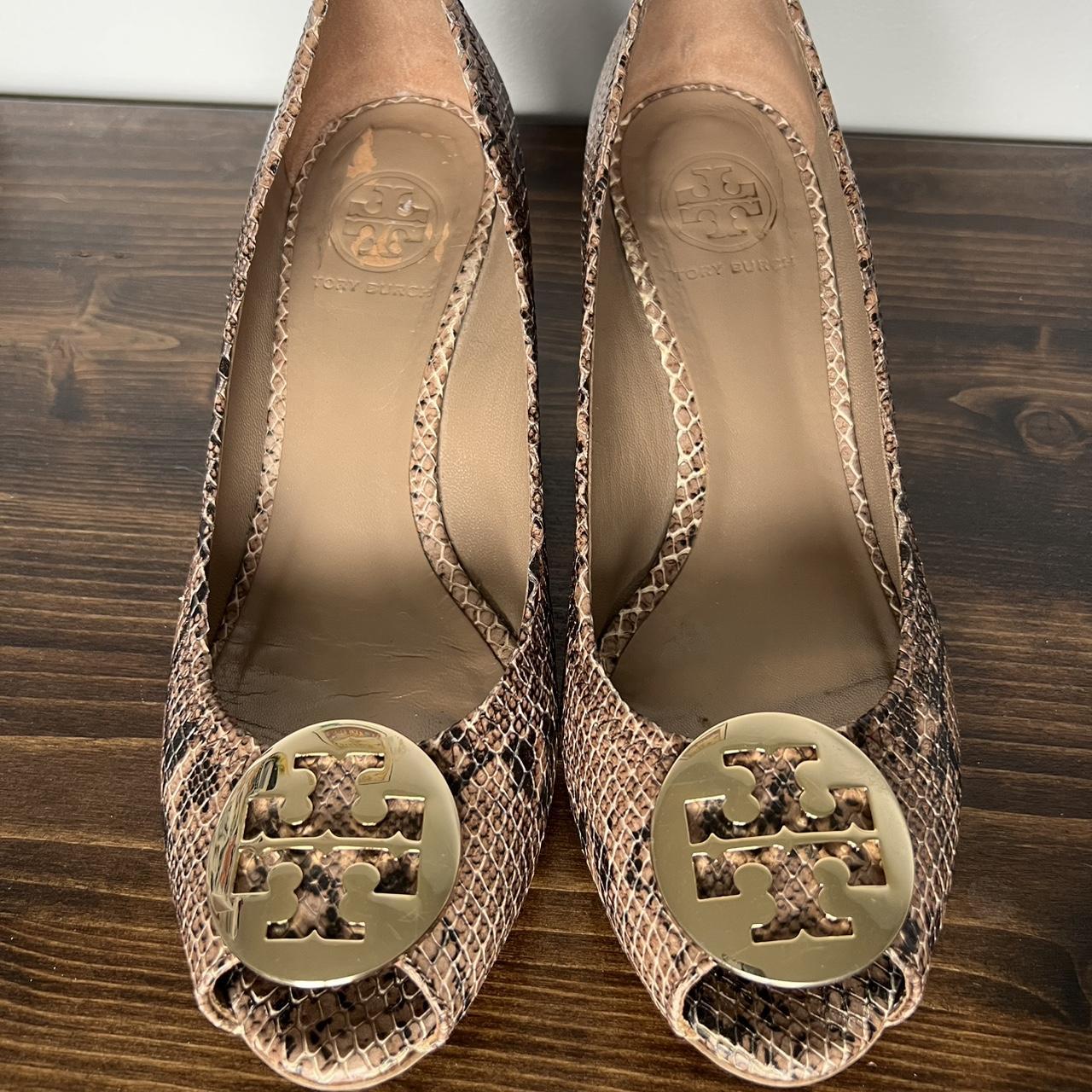 item listed by heavypetalsvintage