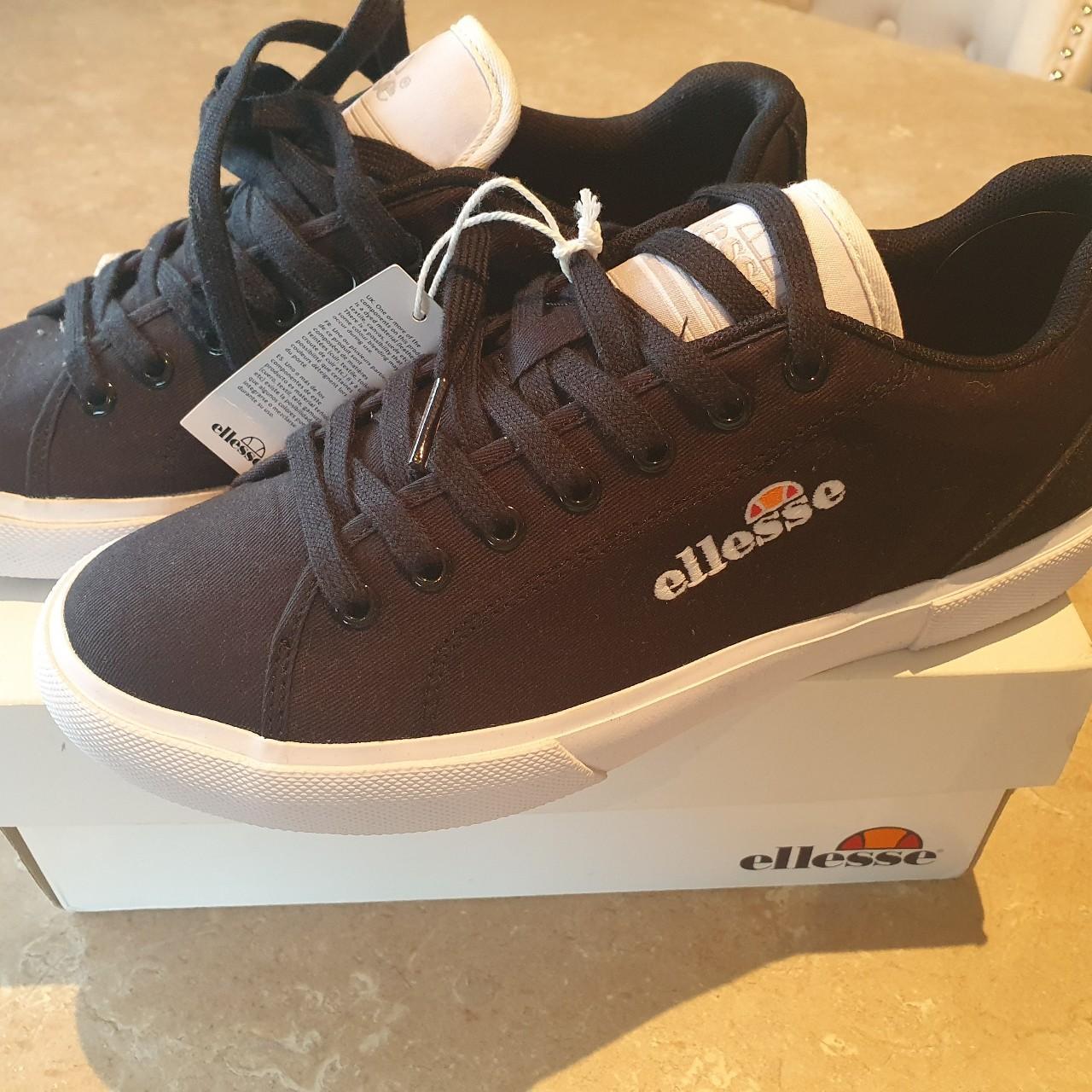 Ellesmere Taggia Trainers size never worn