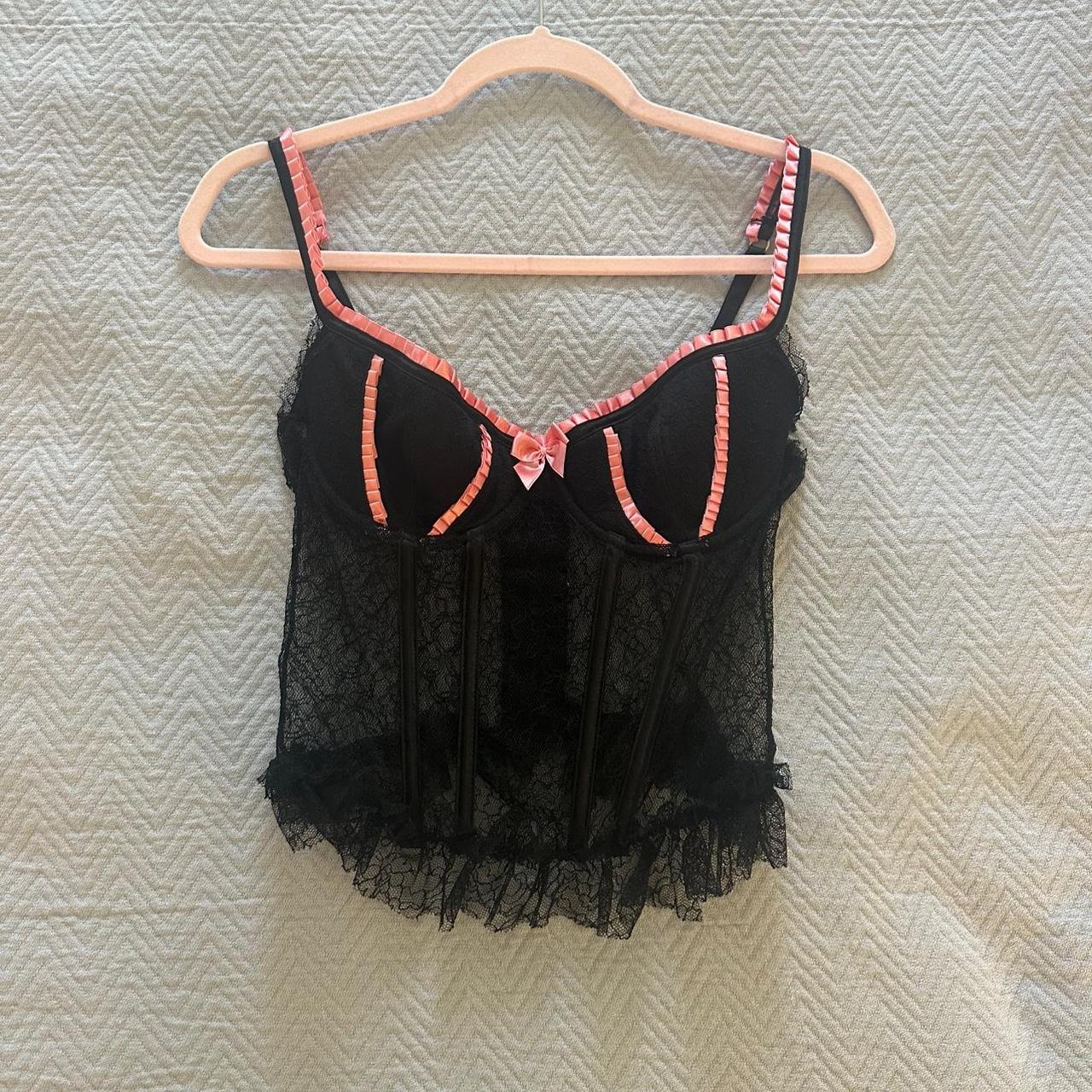 item listed by foxyfinds444