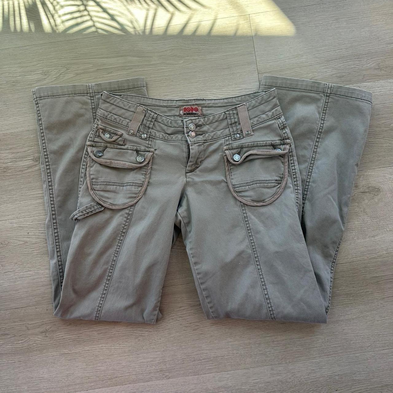 item listed by foxyfinds444