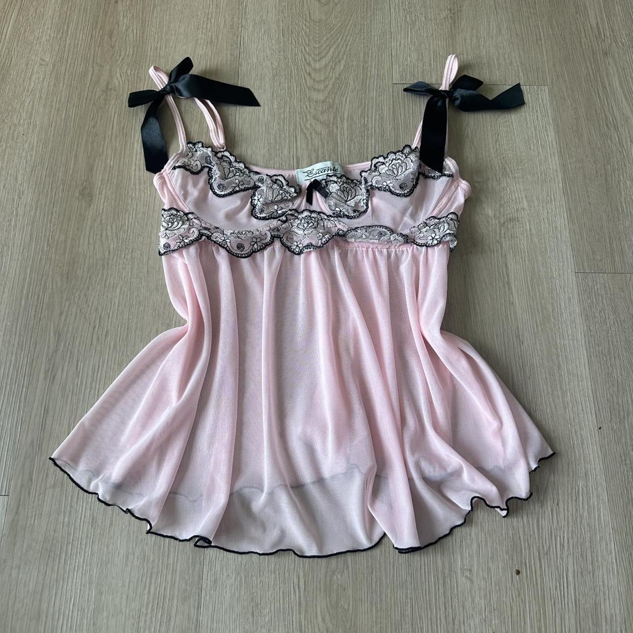 item listed by foxyfinds444