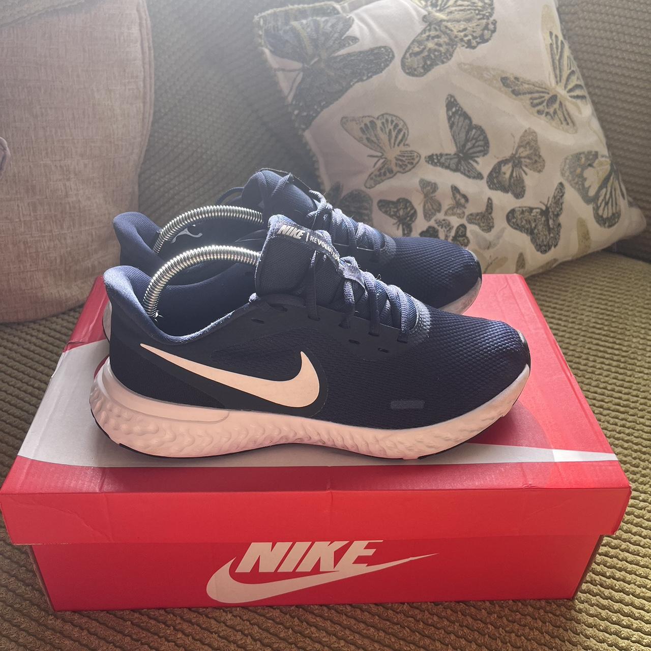 mens nike revolution 5 trainers