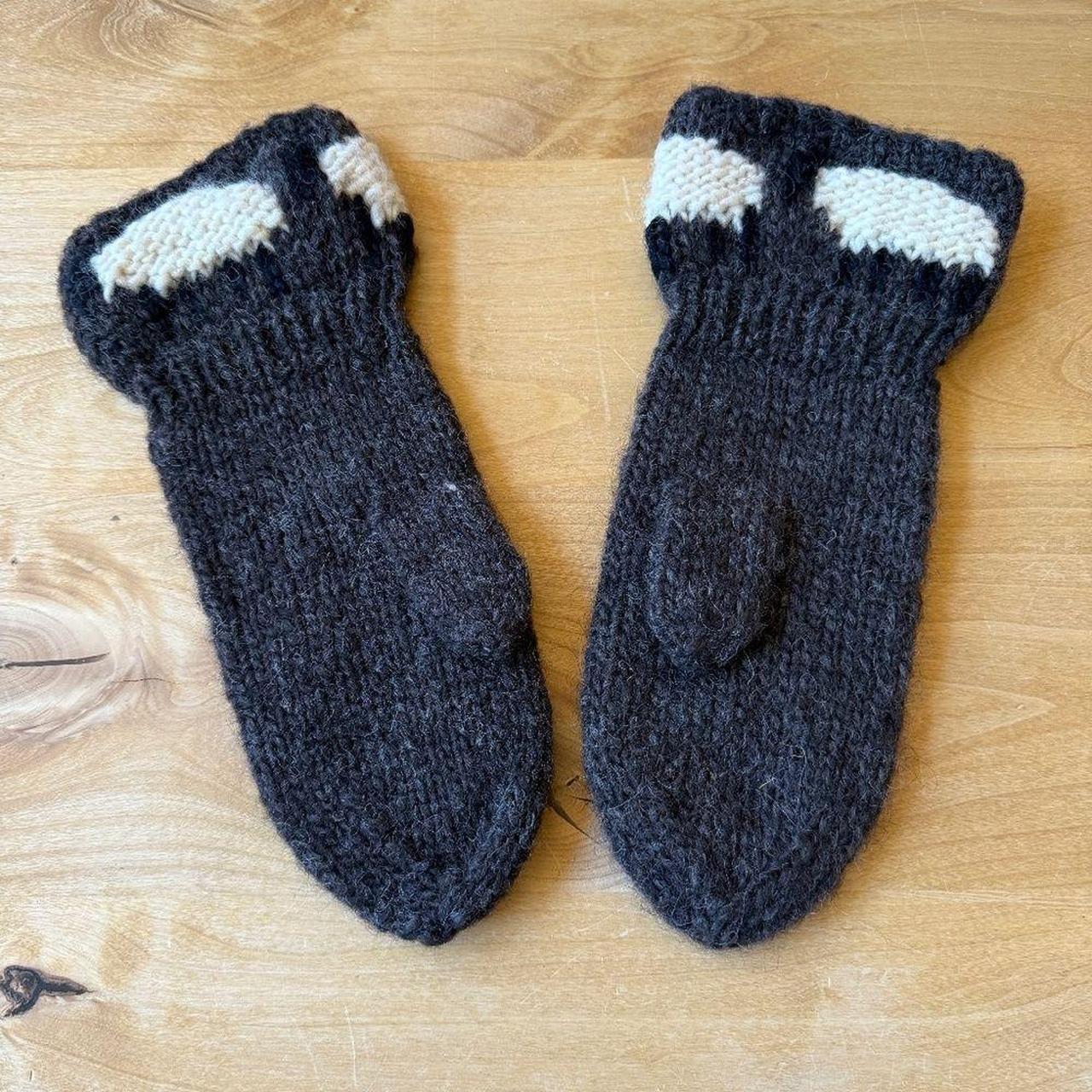 Source Unknown Women's Mittens - Grey – HAND KNIT… - image 3