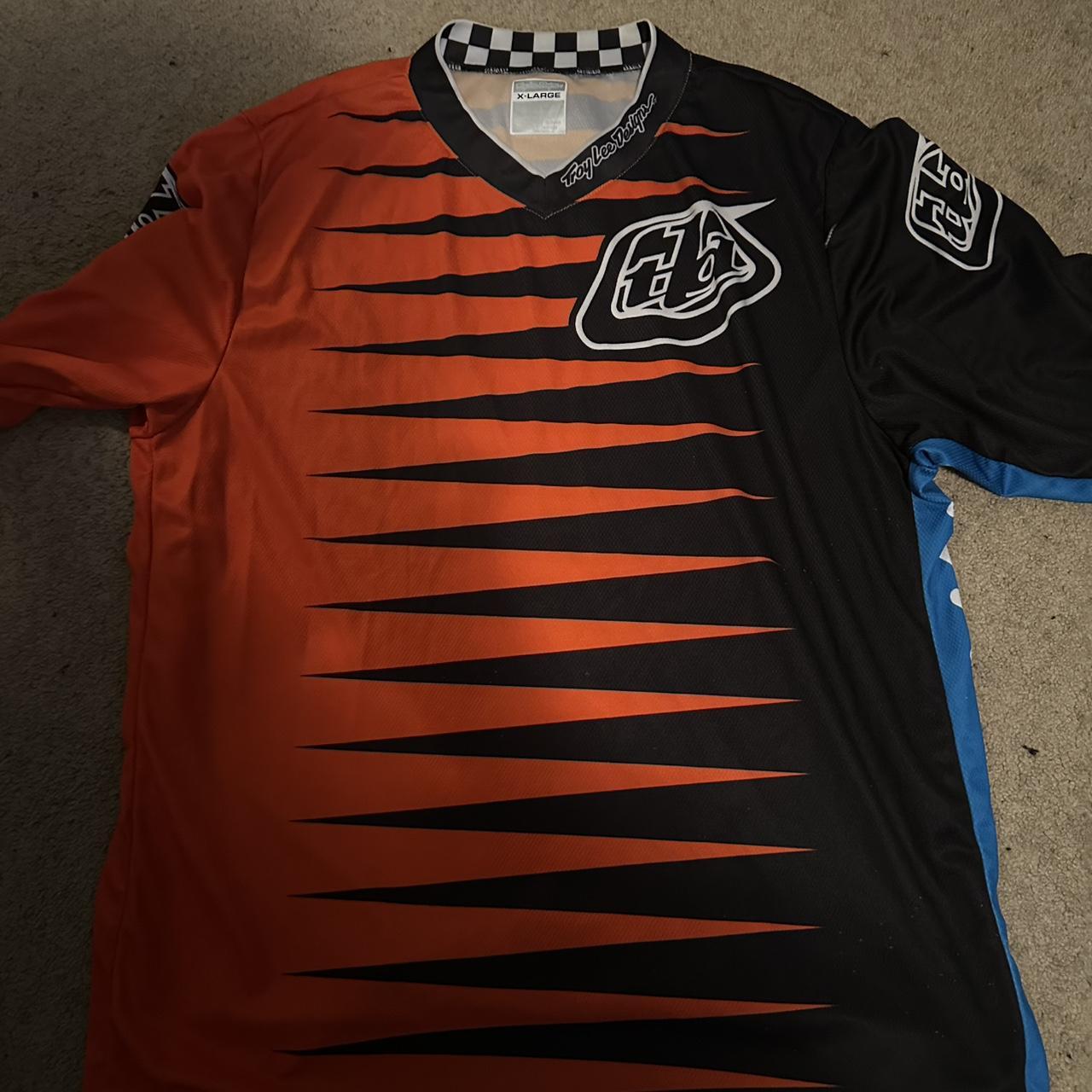 item listed by noahsmithsells