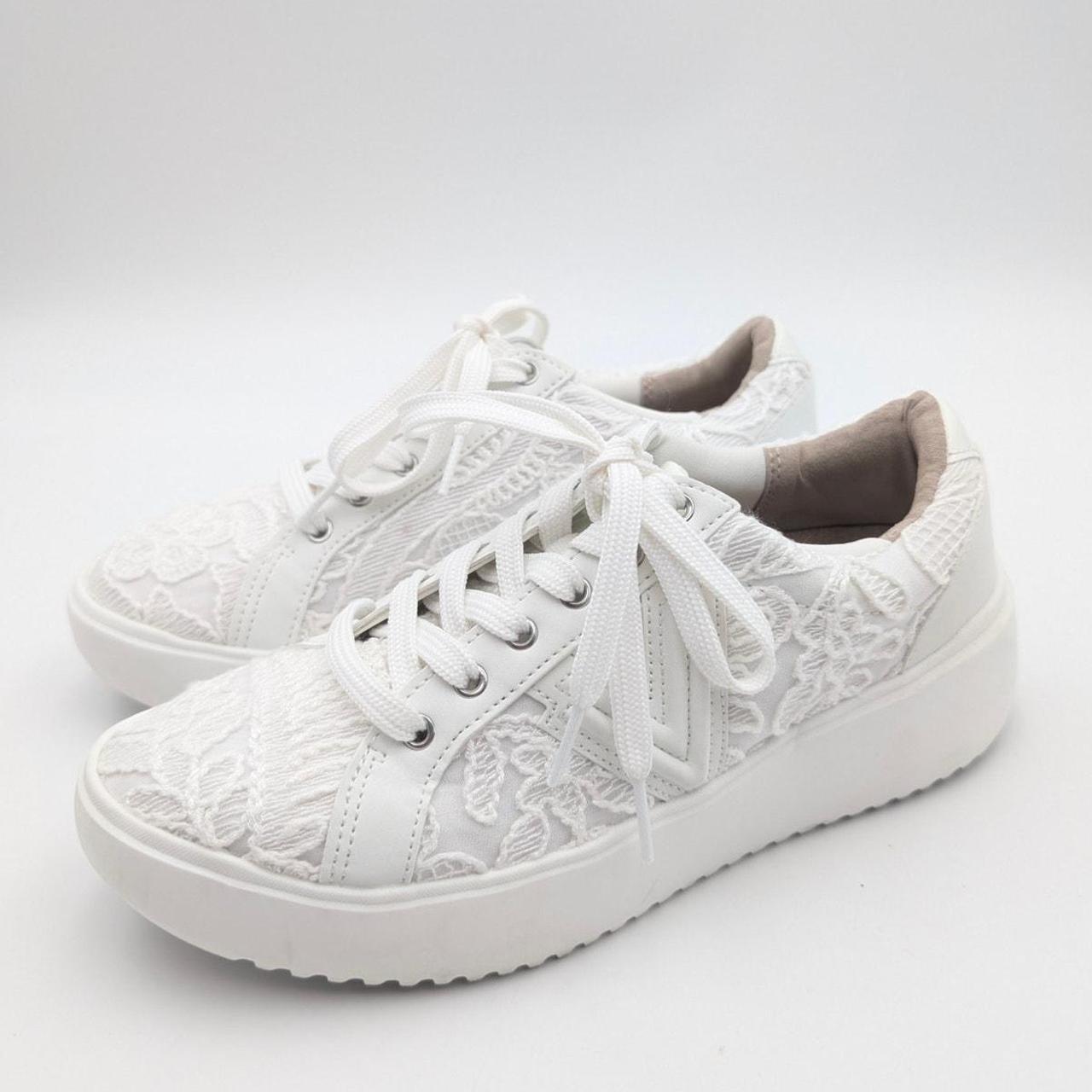 item listed by resellroot