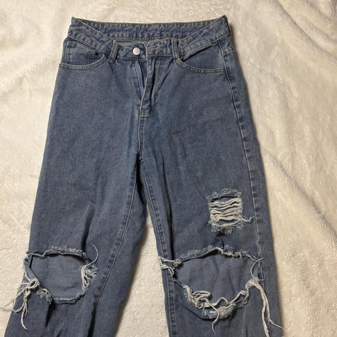 item listed by jinhaescloset