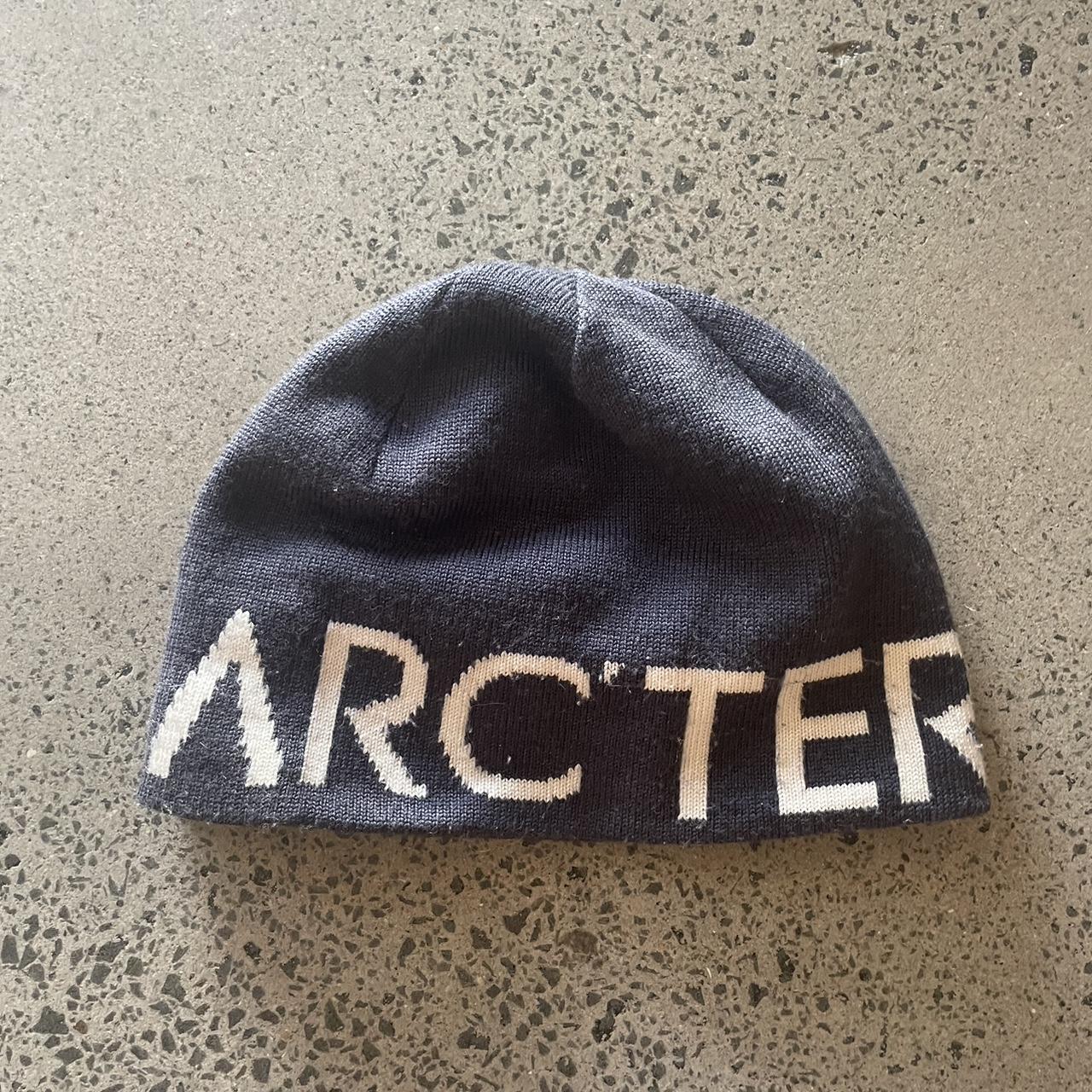ARC’TERYX CLASSIC BEANIE navy Y2K Arcteryx knit beanie - Gem