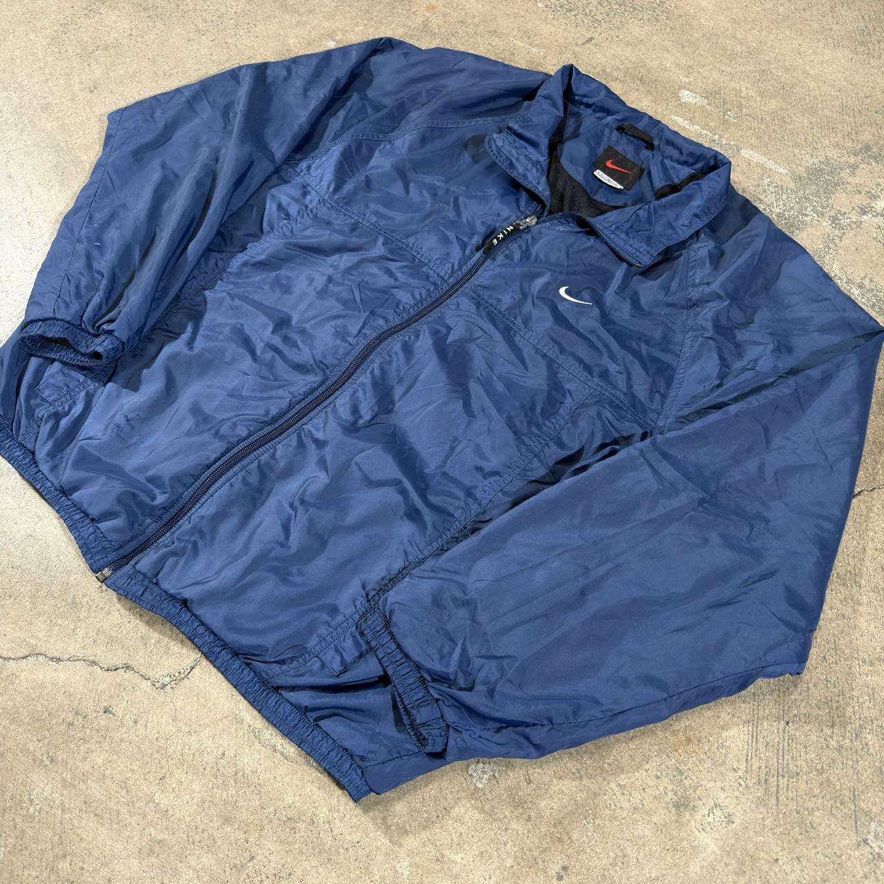 item listed by violentthrifting