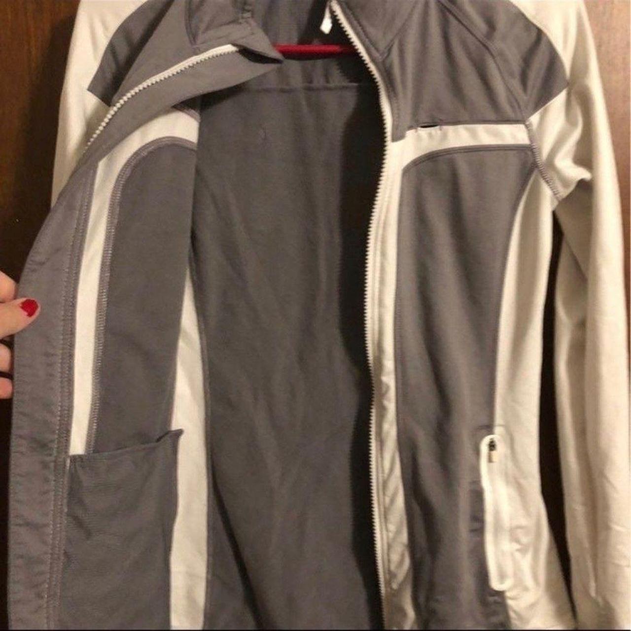 Fabletics Women's Lightweight Jacket - White/Grey… - image 5