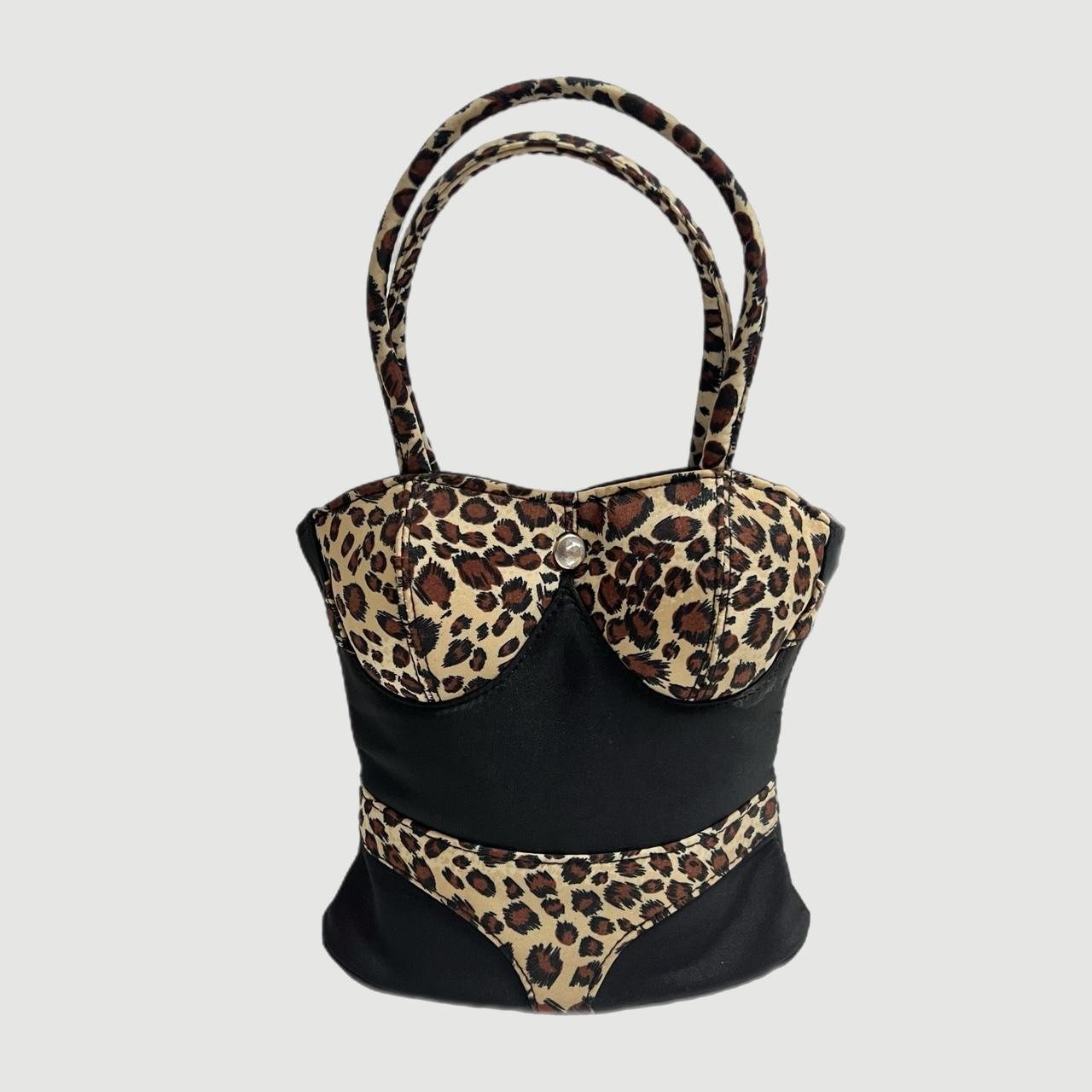 item listed by vintagehours