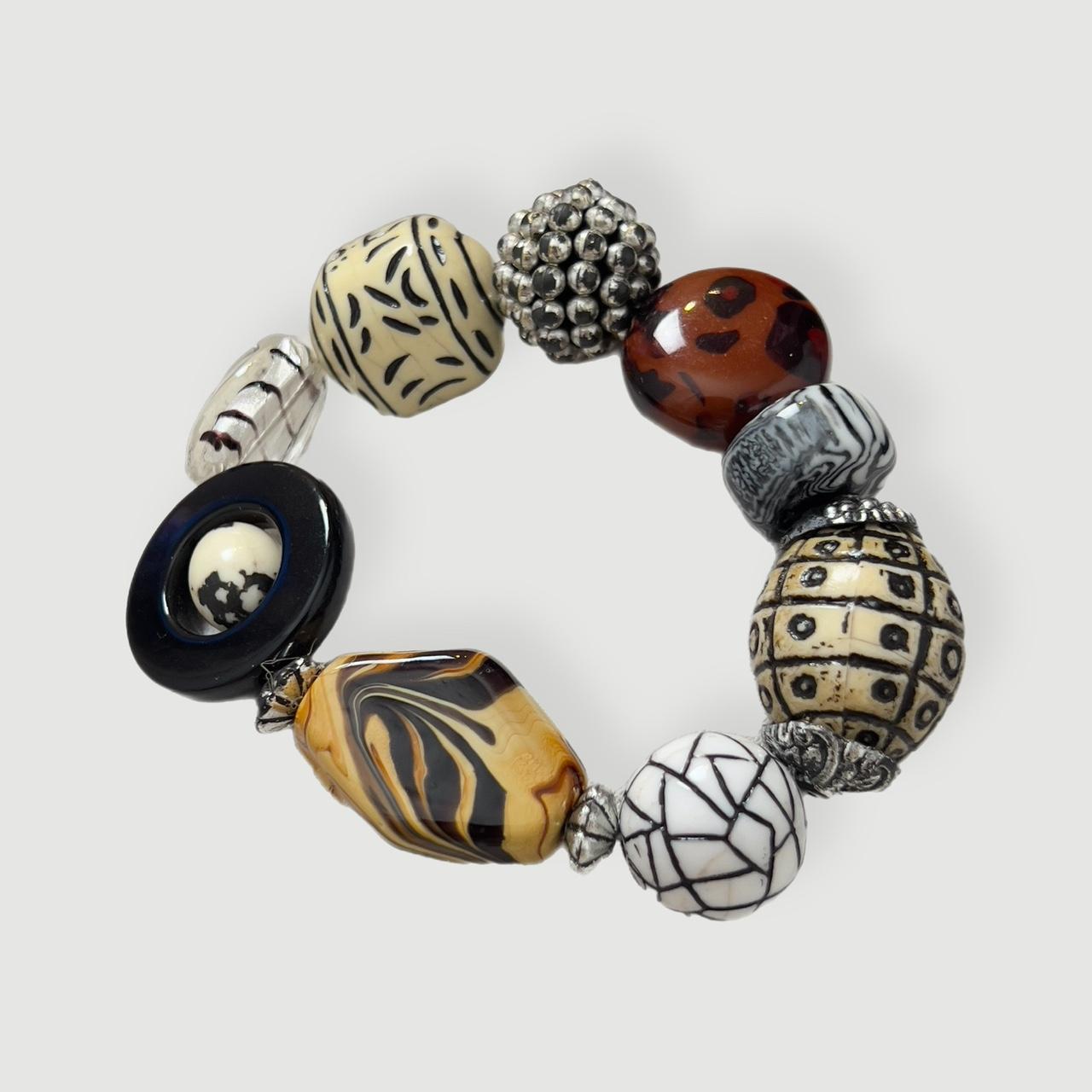 item listed by vintagehours