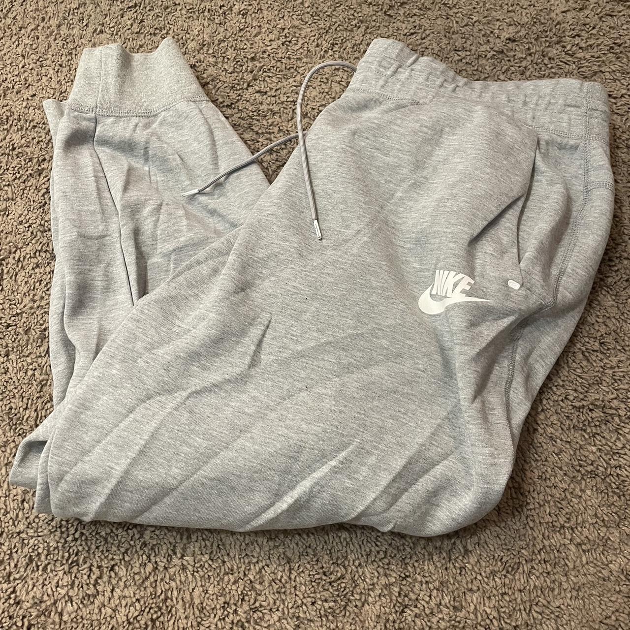 item listed by auggithriftz