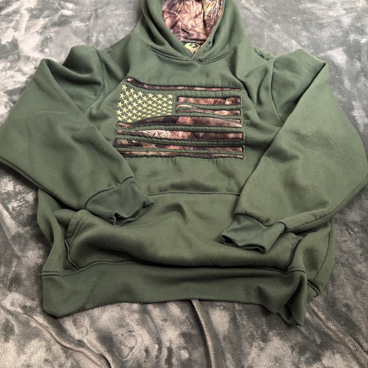 item listed by auggithriftz