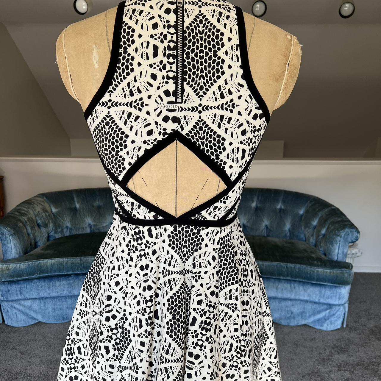 Parker black fashion and white dress