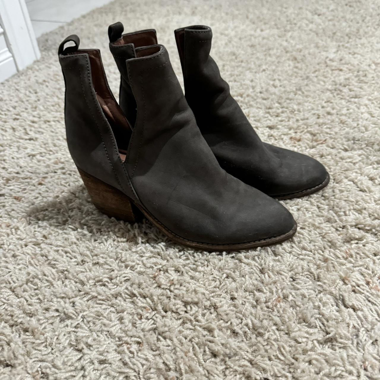 Jeffrey Campbell Cromwell purchases