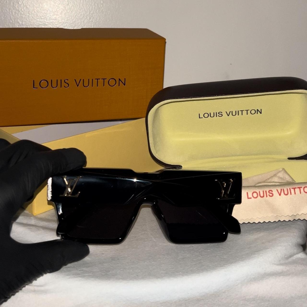 Elevate your style with these stunning Louis