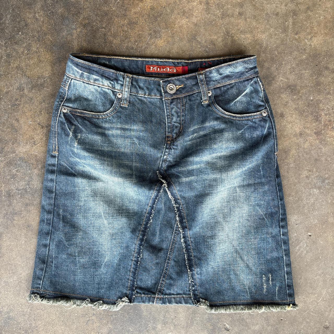 item listed by siete_vintage