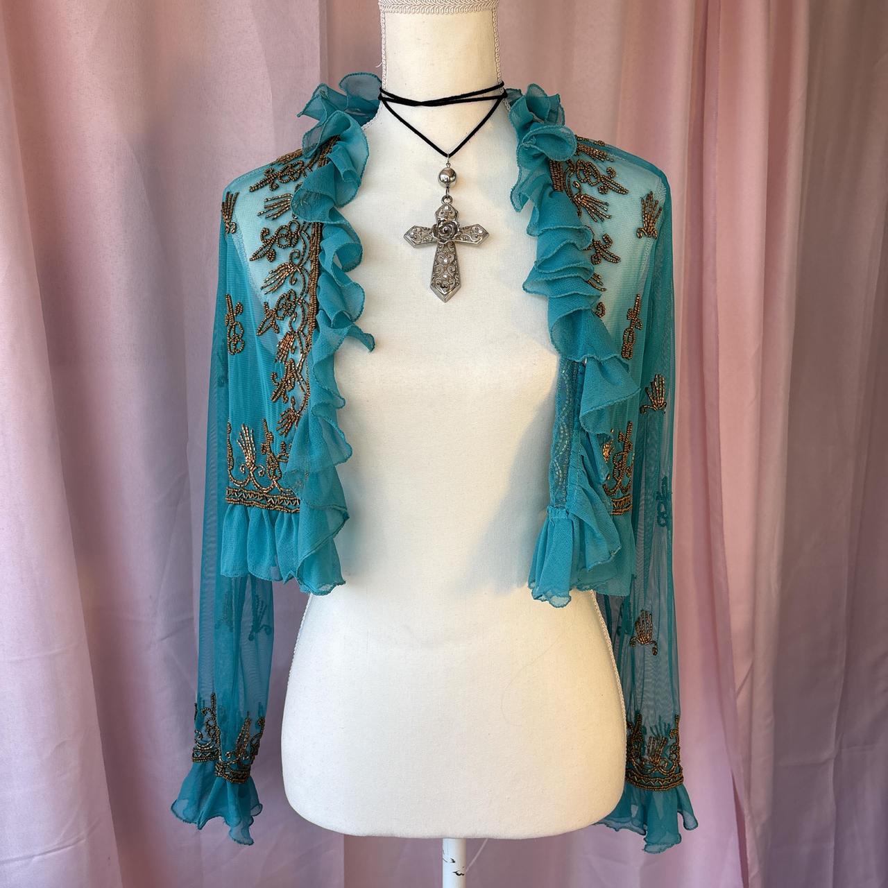 item listed by siete_vintage