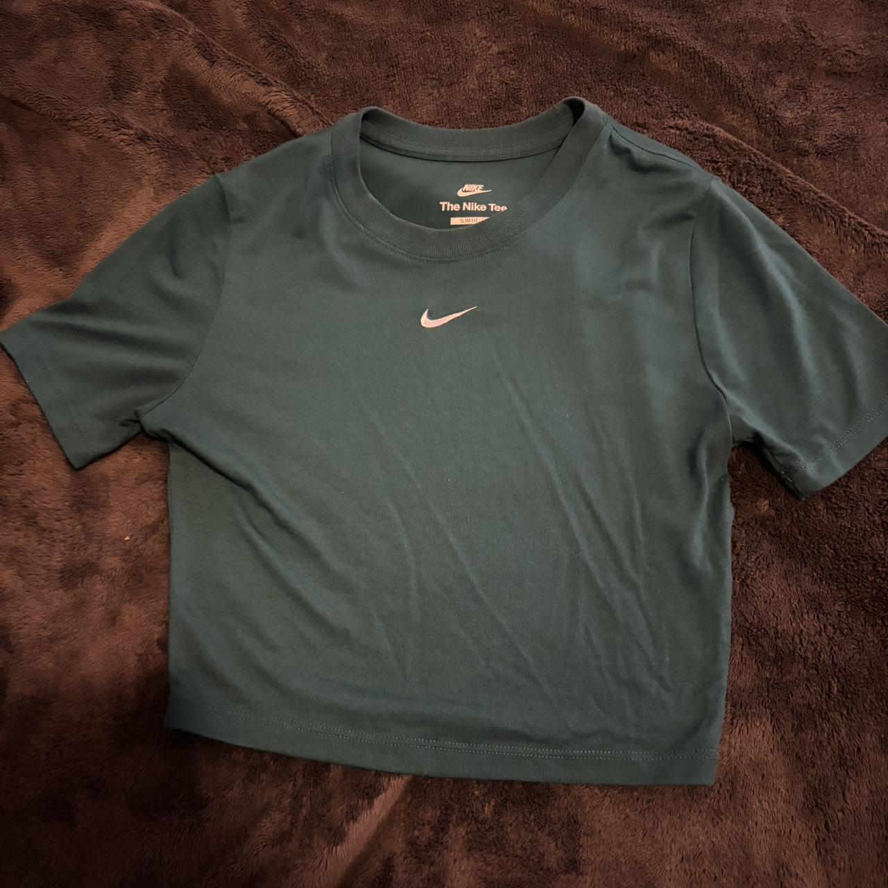 real nike crop top Depop