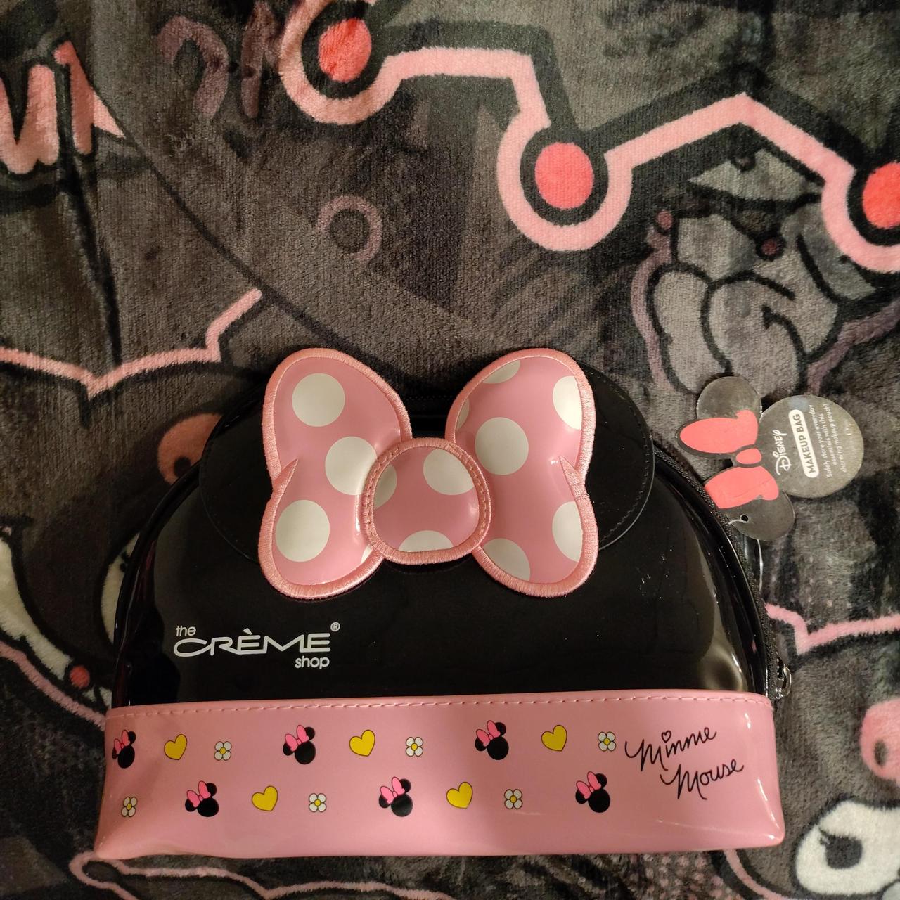 NWT Mickey makeup offers bags