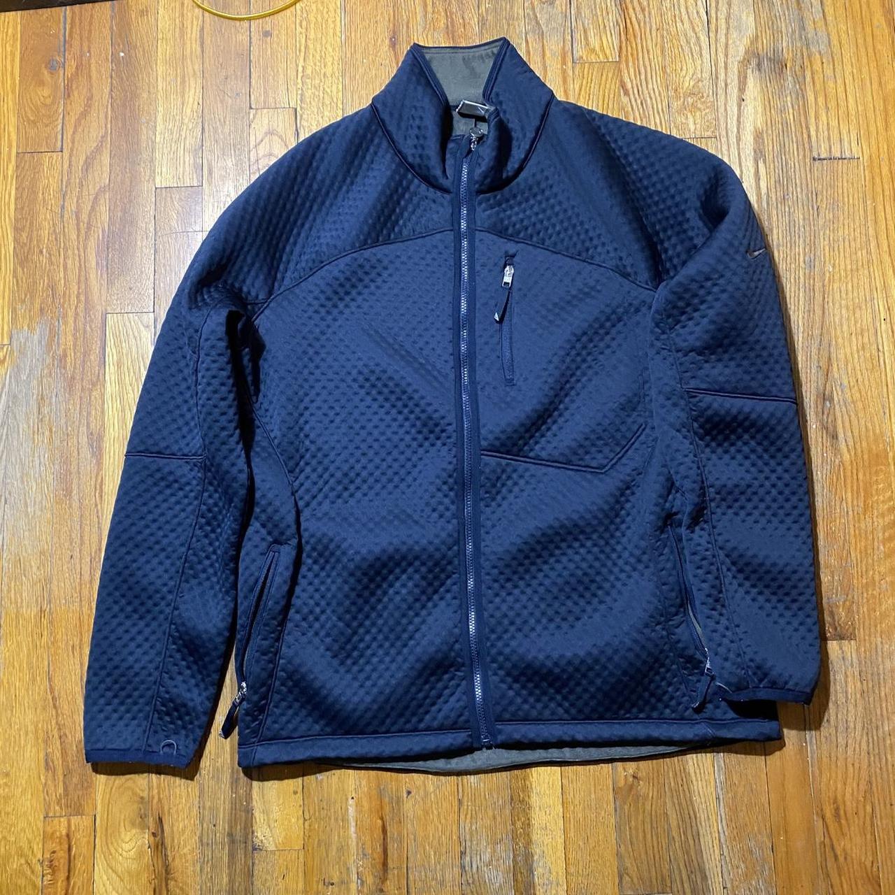 item listed by deviousvintage1