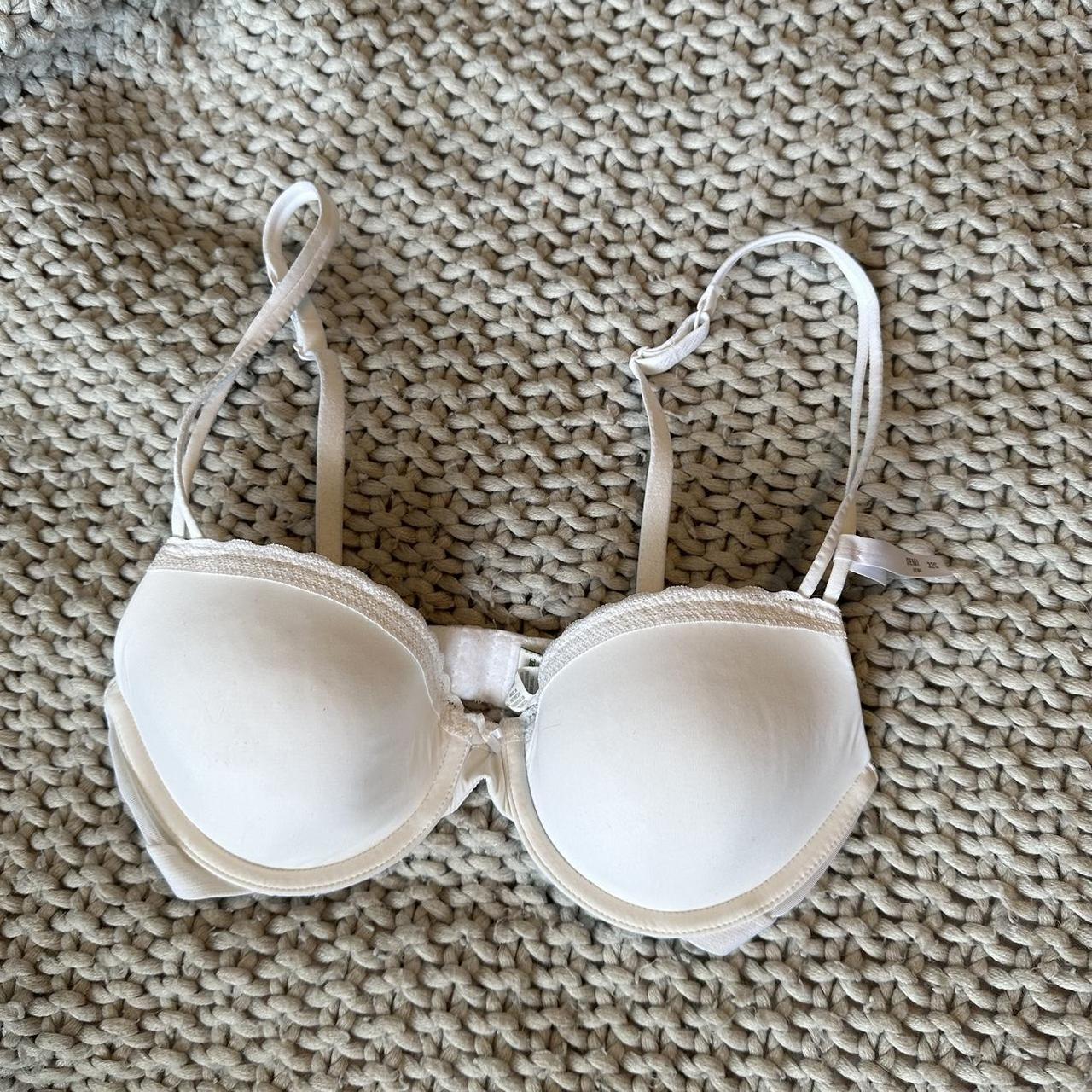 Aerie Women's White Bra Depop