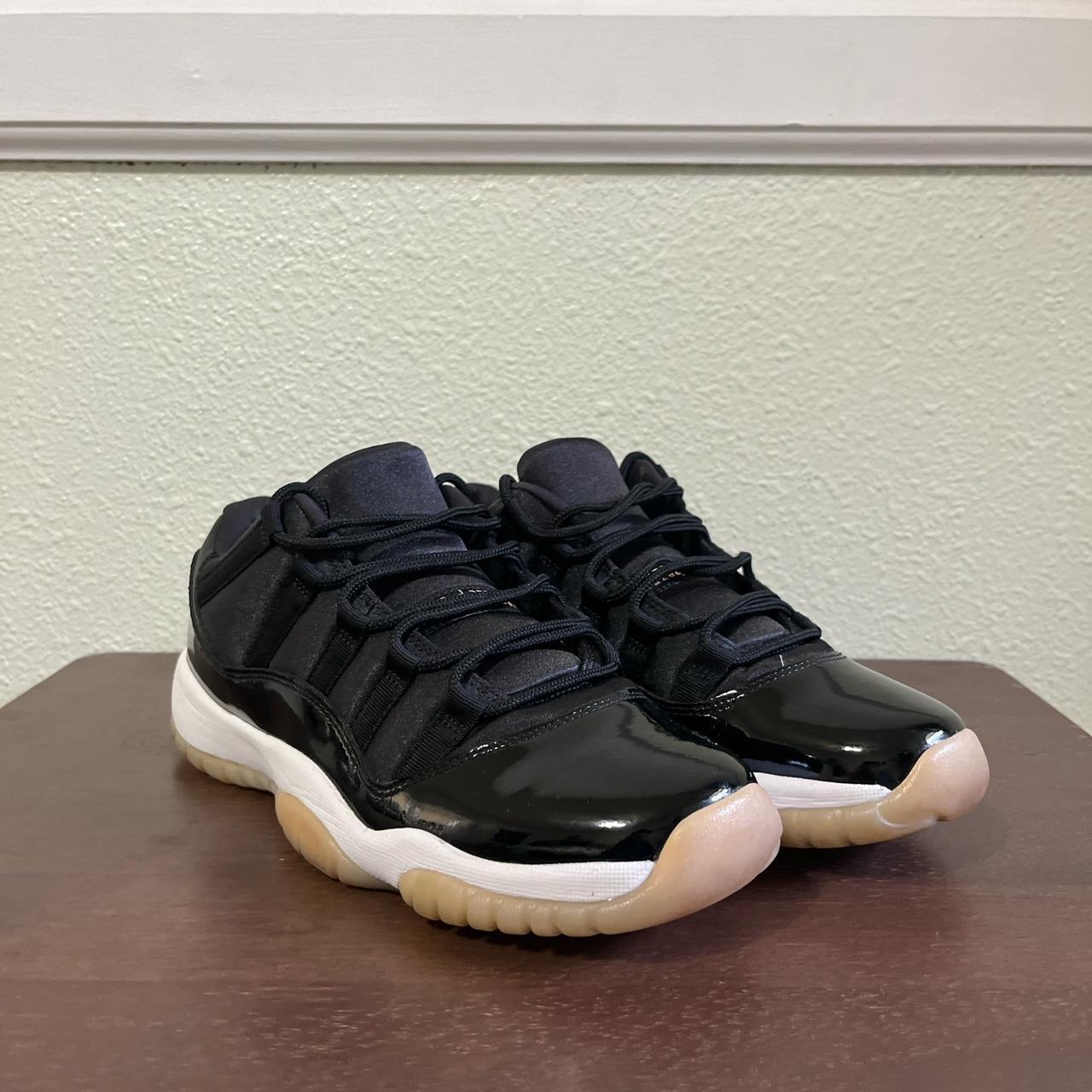 Jordan 11 black and peach best sale