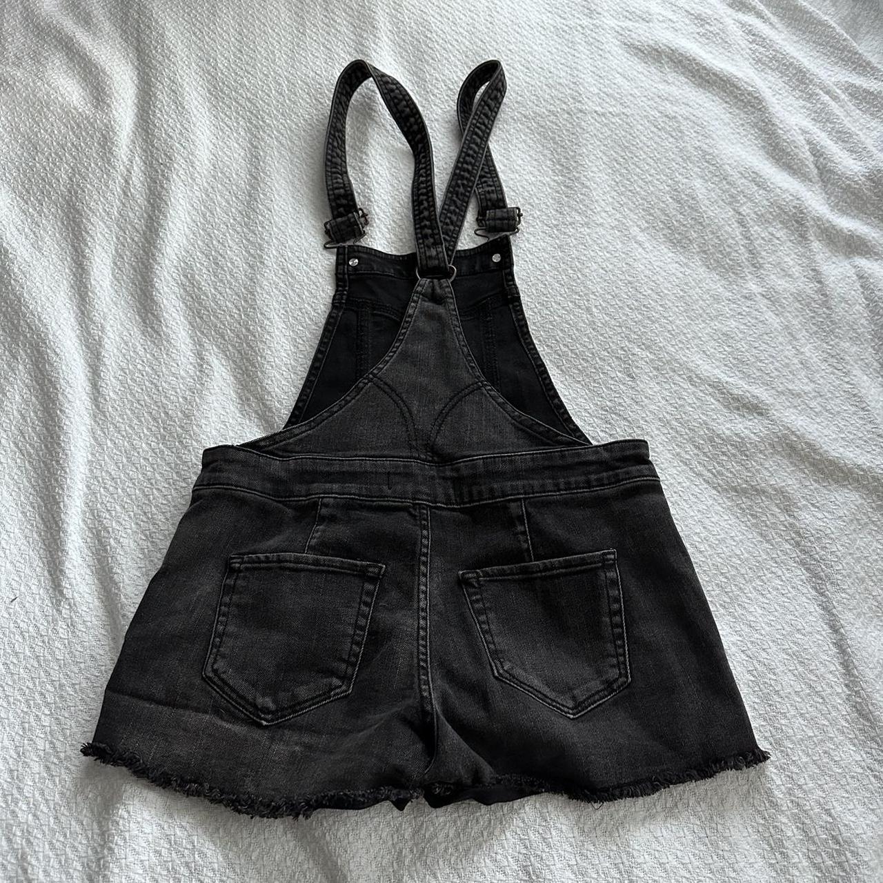 Abercrombie deals black overalls