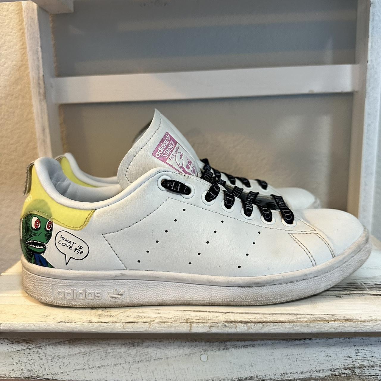 Adidas stan smith nmd negligent r1 prezzo