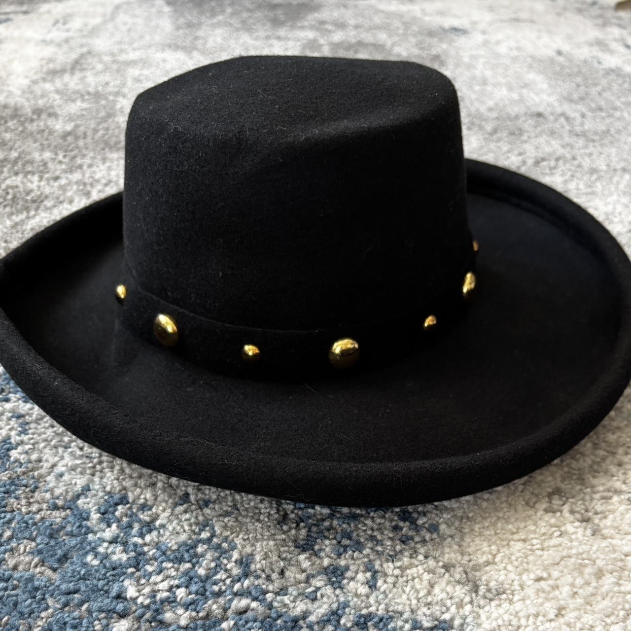 item listed by kalade90