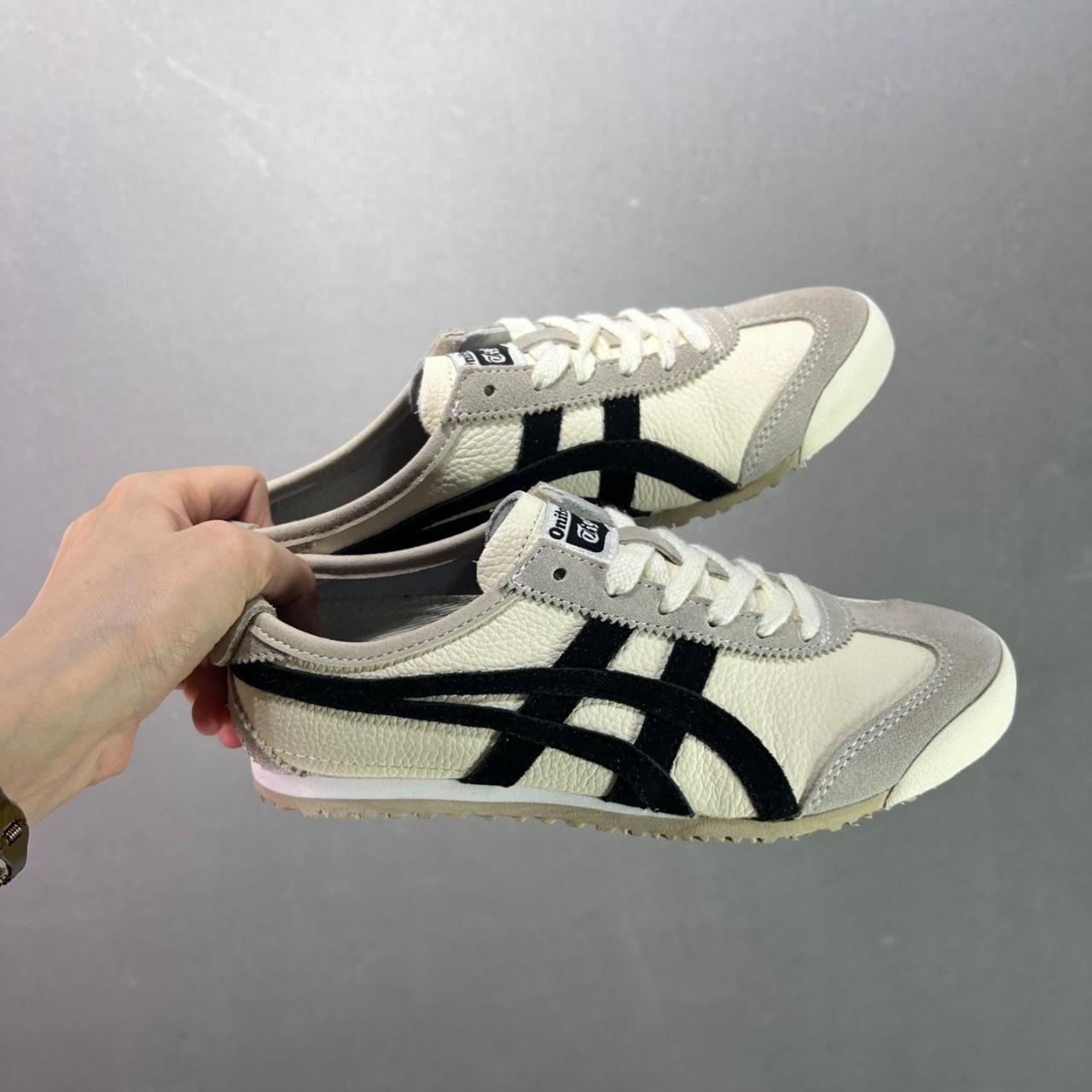 Onitsuka tiger black carbon online