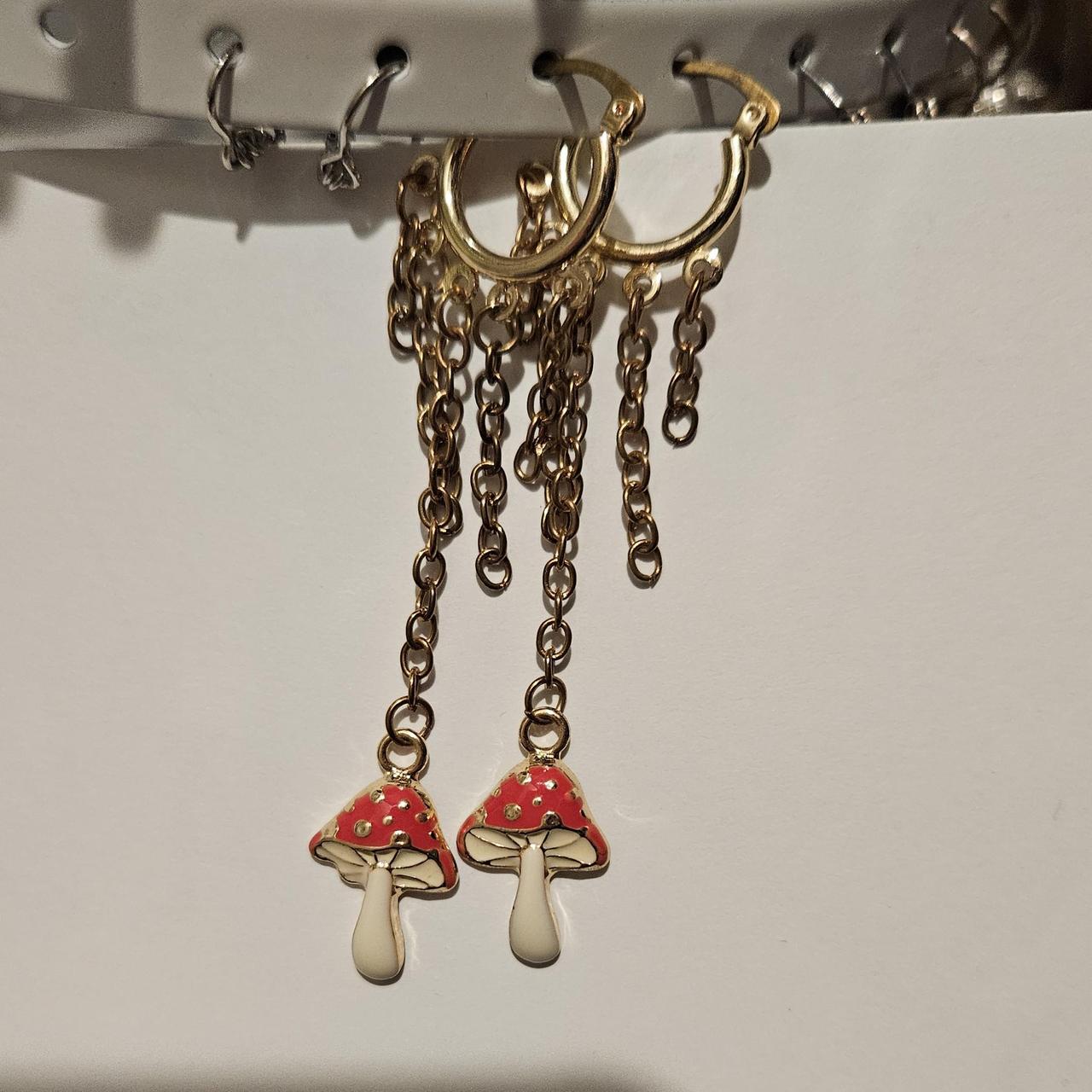 item listed by itsclairbear
