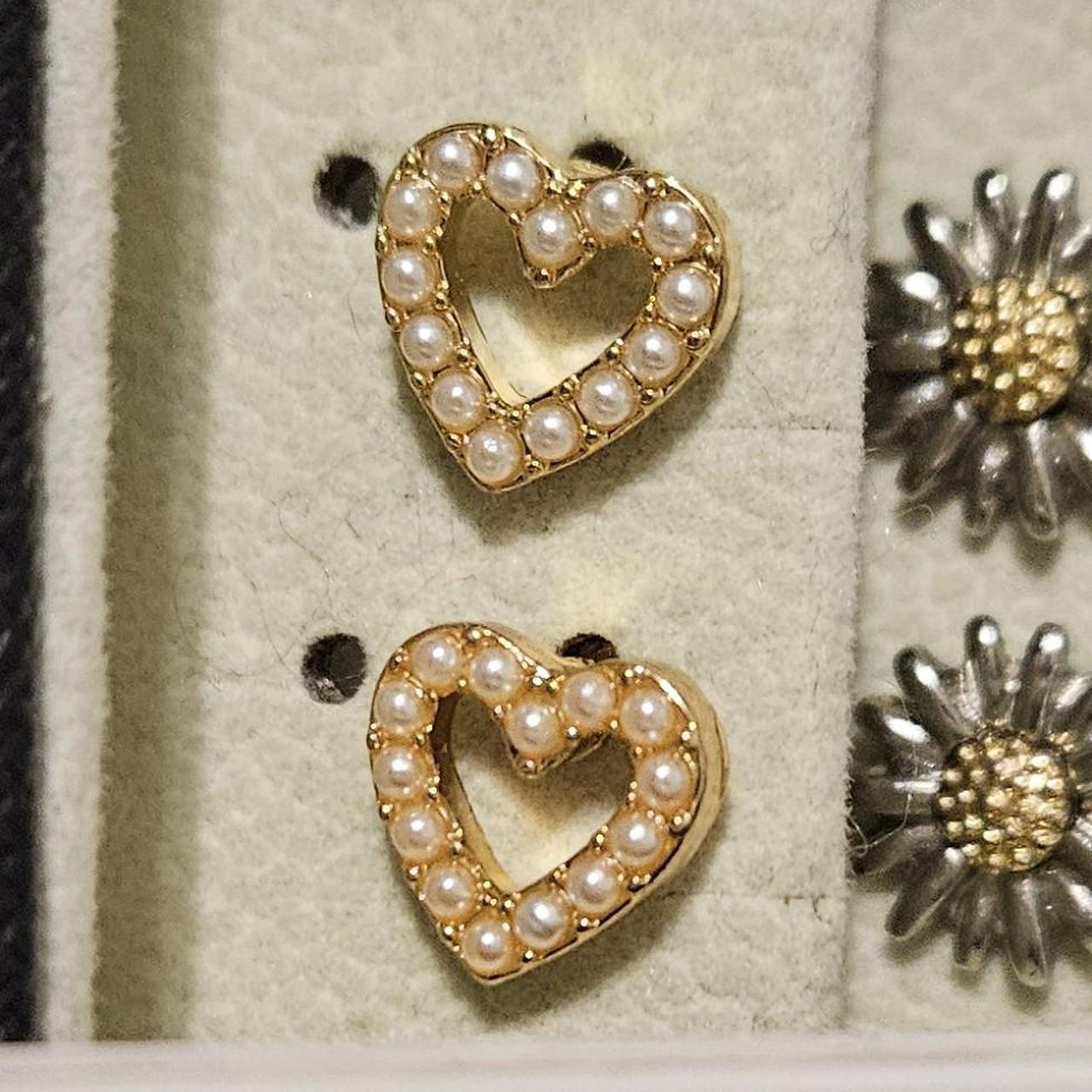 item listed by itsclairbear